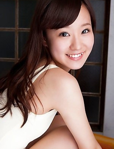 Kana Yuuki in white bath suit moves with grace and passion