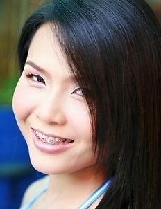 Lorita Ivy has braces and she looks stunning. She begins touching herself and making her body explode with excitement.