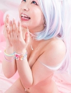 Ai Minano Begs For A Creamy Bukkake