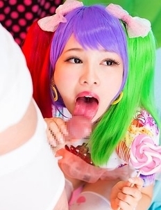 Shuri Atomi Sucks Candy Dick