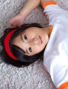 Japan teen Yuzuki Hashimoto does gym exercises and enjoys ice cream