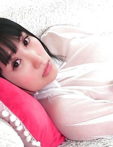 Reina Green Screen Beads