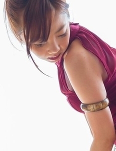 Dress-wearing stunner Mio Yoshida enjoying a passionate round of hot-dogging