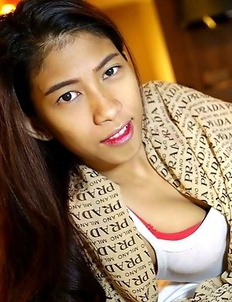 Sexy Thai student Jay pleasing white tourist in Thailand