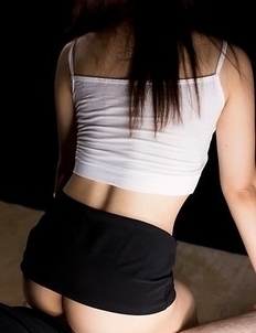 Shizuka Maeshiro giving a great assjob to an extremely horny dude with a big dick