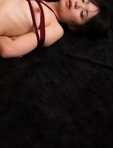 Bound babe in pantyhose Sena Sakura gets her legs/thighs fucked hard on cam