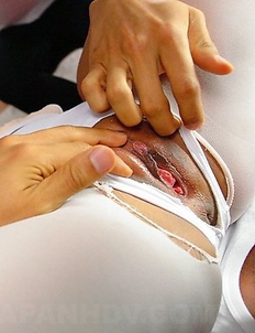 Ruri Kinoshita enjoys in group sex