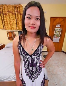 Cute Filipina Irish