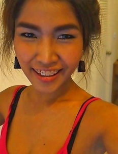 Busty Thai dolls in stockings