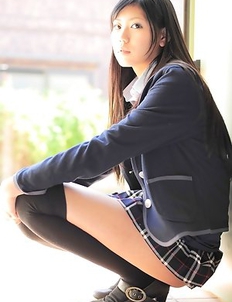 Saemi Shinohara is sexy schoolgirl in uniform and socks