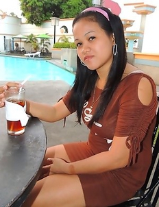 Busty Filipina babe Joy