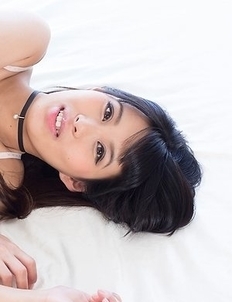 Kotomi Shinosaki gives a great assjob before getting her feet covered in cum