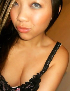 Sexy Asian hotties get wild on cam