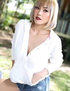 Japan XXX Asian Blonde Pictures