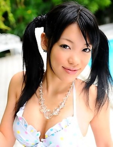 Amazing Japanese cutie showing off