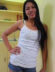 Honey Filipina girl Analyn