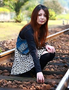 Sexy Sakurako showing off outdoors