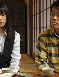 Mai Shimizu has the pussy licked and rubbed