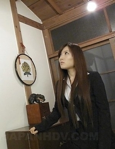 Hot Hitomi Tsukishiro sucks cock before deep