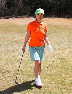 Beautiful golf chick Nana Kunimi