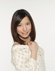 Kurara Makise looks so hot in a white sweater