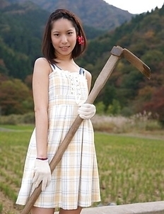 Nagisa, Hana, Maria are farmer girls ready