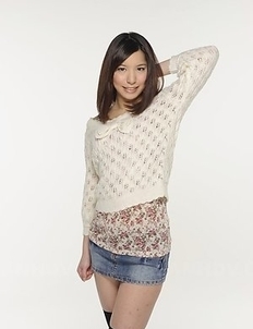 Kurara Makise looks so hot in a white sweater