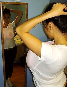 Girls going wild in their dorm room