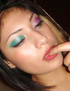 Slutty Asian GF's gallery of sexy selfpics