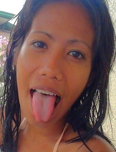 Two Filipina girls Jeremay and Mayka