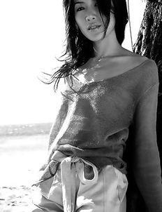 Sayaka Yamaguchi is simply amazing while enjoying summer