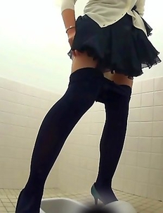 PissJapanTV has Piss Fetish Videos with Girls Pissing