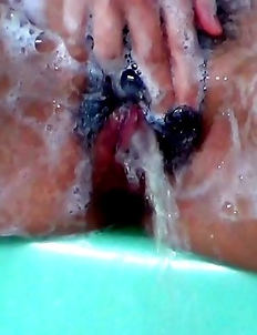 Japanese Piss Fetish Videos - Asian Girls Pissing - Steamy Streams At A Bathhouse 5